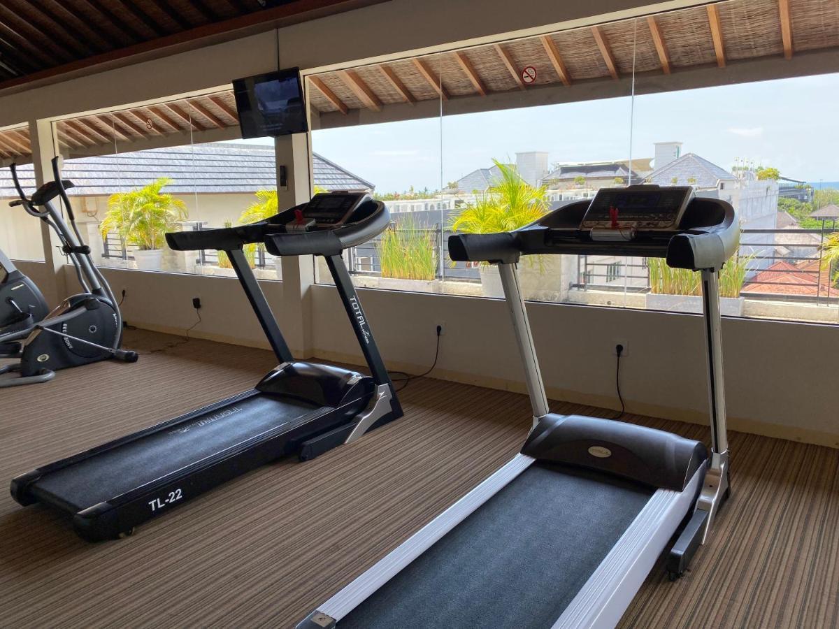 Stylish 2 Bedroom Penthouse Apt, Newly Refreshed, 50 Mbps, Pool, Gym, Resto Кута Екстериор снимка