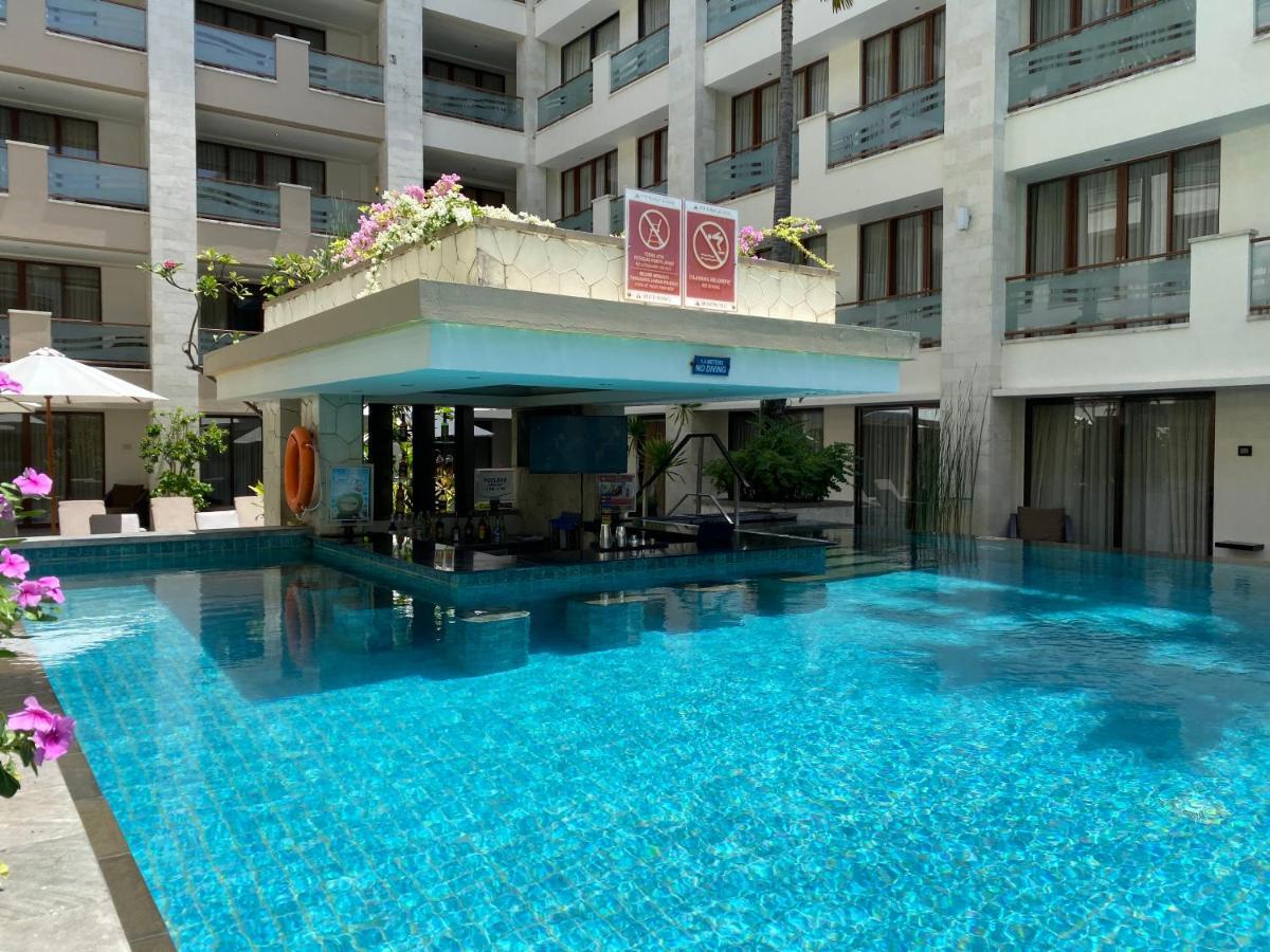 Stylish 2 Bedroom Penthouse Apt, Newly Refreshed, 50 Mbps, Pool, Gym, Resto Кута Екстериор снимка