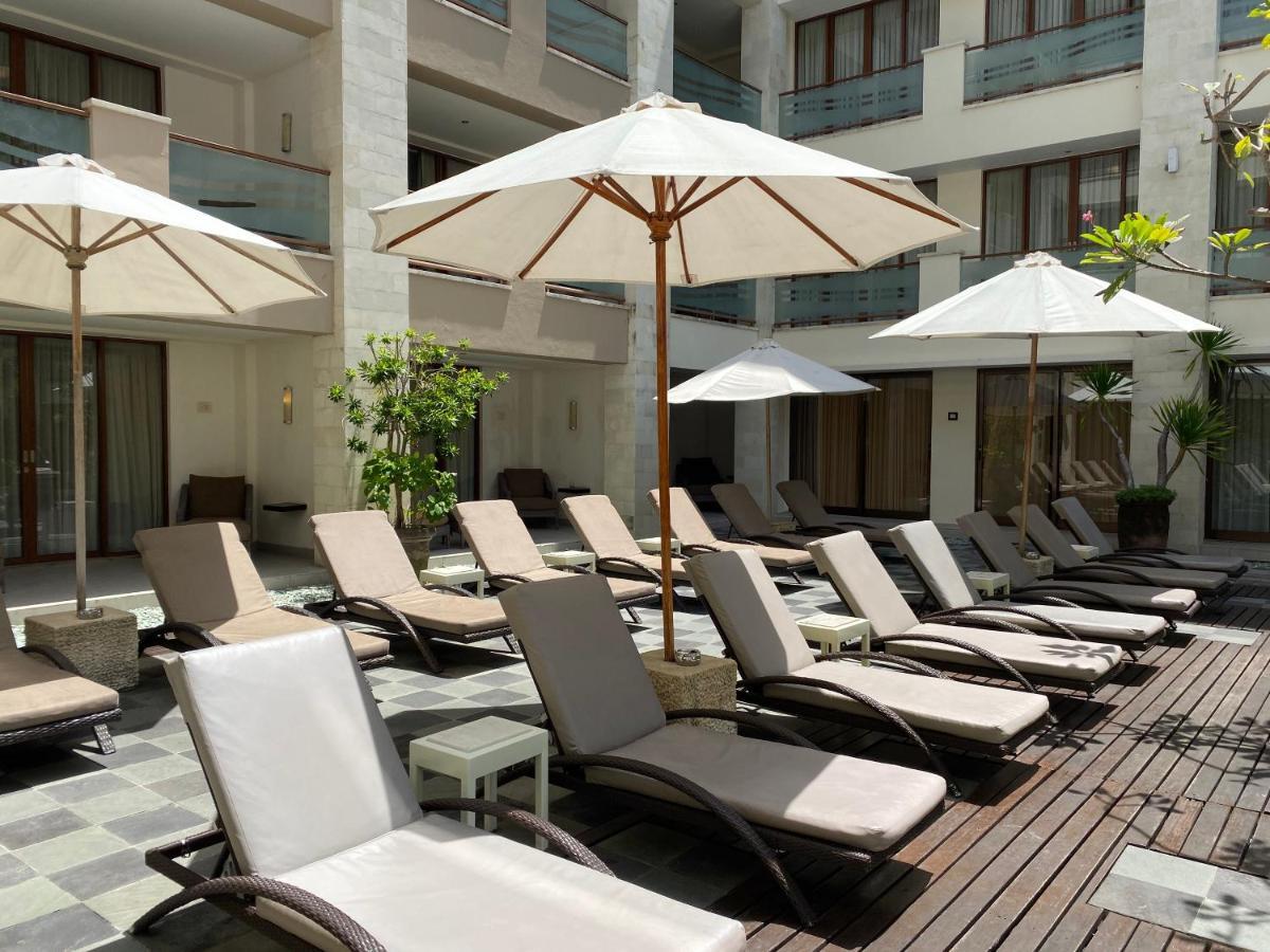 Stylish 2 Bedroom Penthouse Apt, Newly Refreshed, 50 Mbps, Pool, Gym, Resto Кута Екстериор снимка